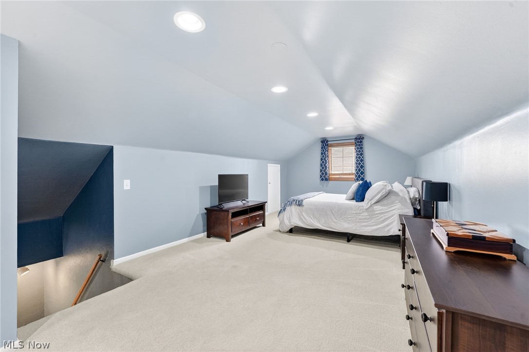 24024 E Oakland Road Bay Village OH 44140