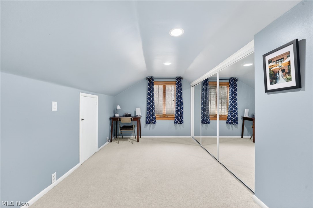 24024 E Oakland Road Bay Village OH 44140