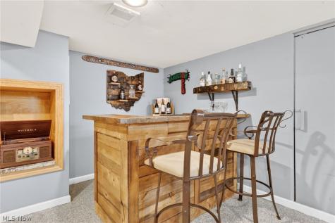 24024 E Oakland Road Bay Village OH 44140