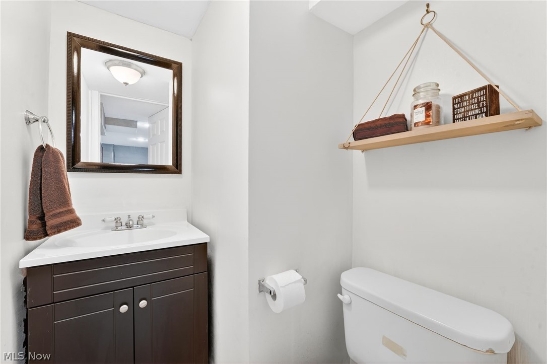 24024 E Oakland Road Bay Village OH 44140