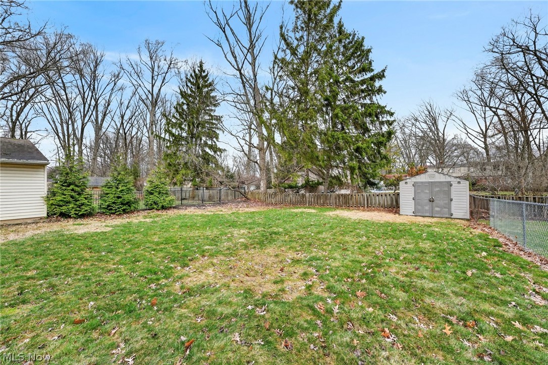 24024 E Oakland Road Bay Village OH 44140