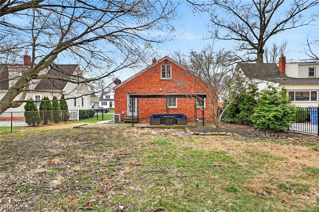 24024 E Oakland Road Bay Village OH 44140