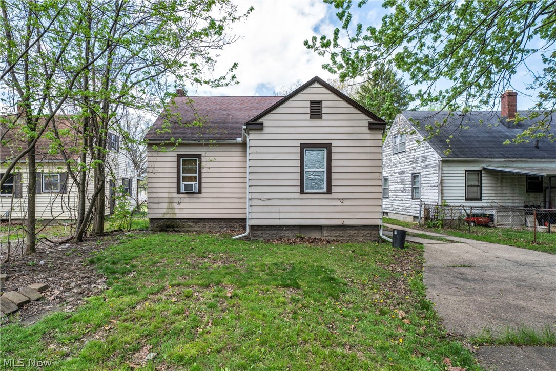 1365 Marcy Street Akron OH 44301