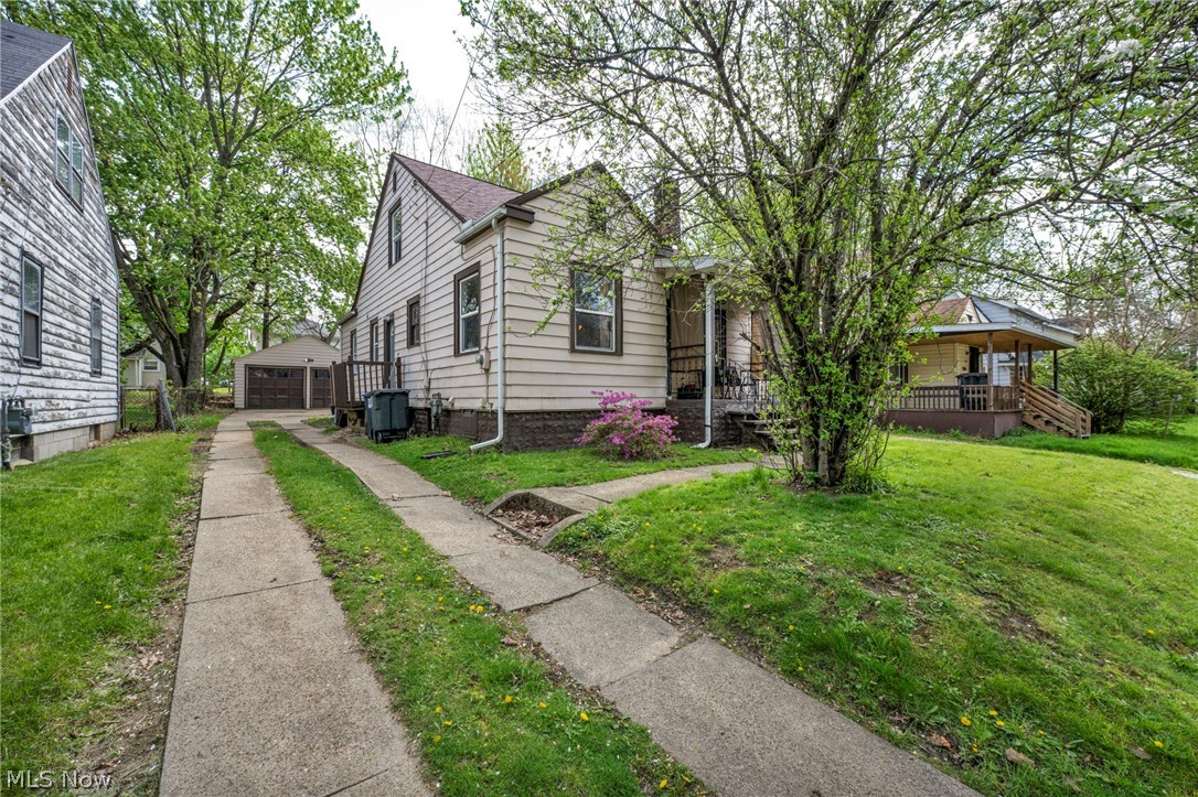 1365 Marcy Street Akron OH 44301