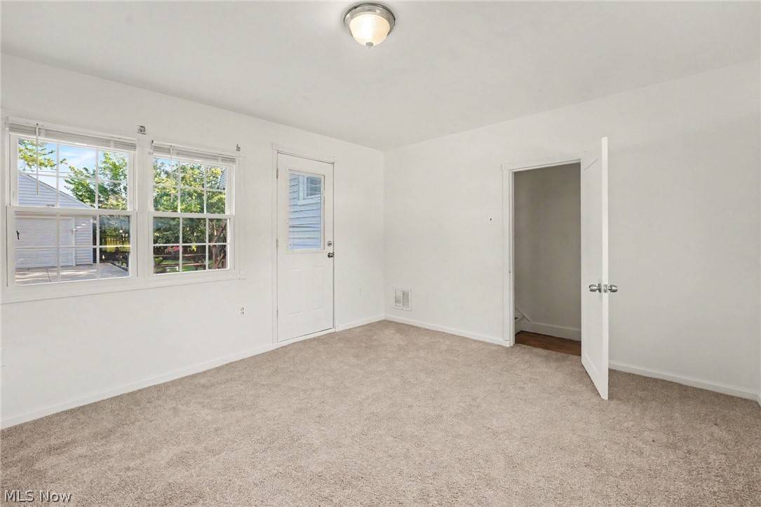10710 Windham Road Parma OH 44130