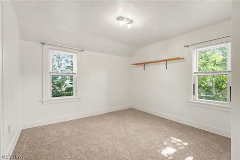 10710 Windham Road Parma OH 44130