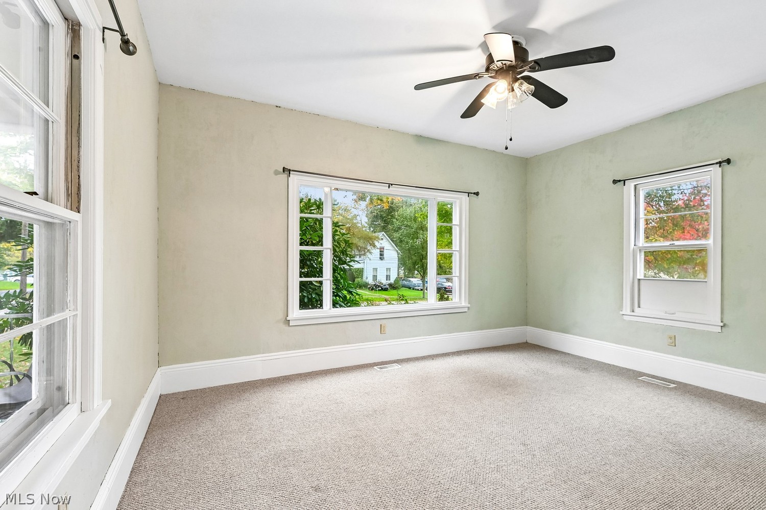 421 High Street Doylestown OH 44230