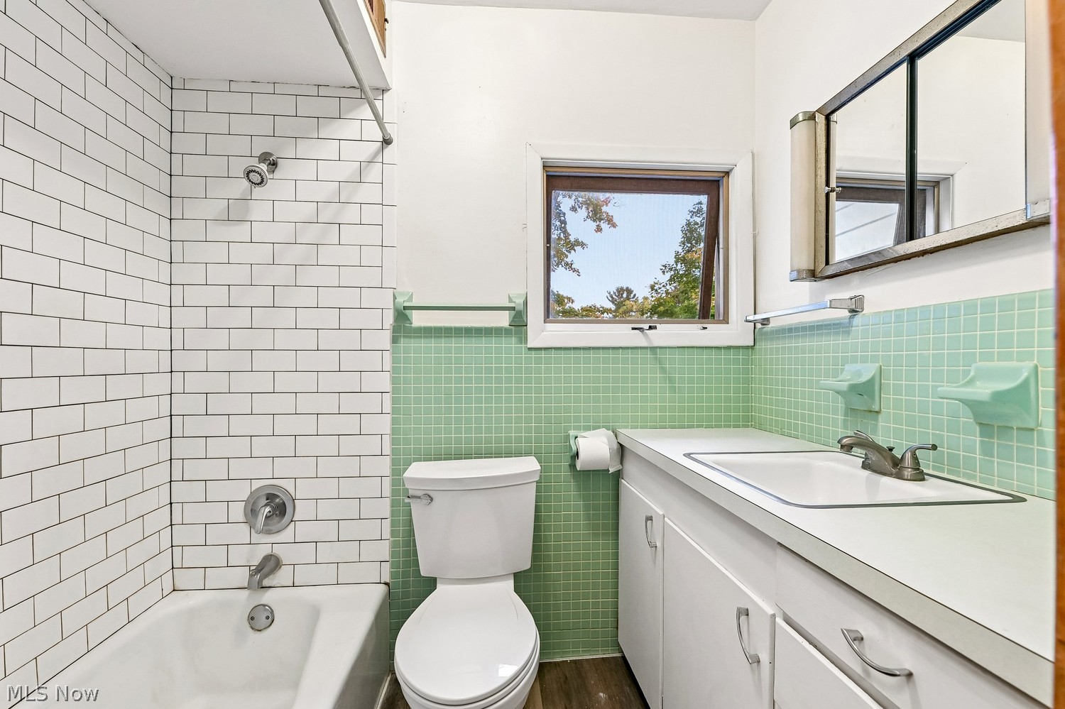 421 High Street Doylestown OH 44230