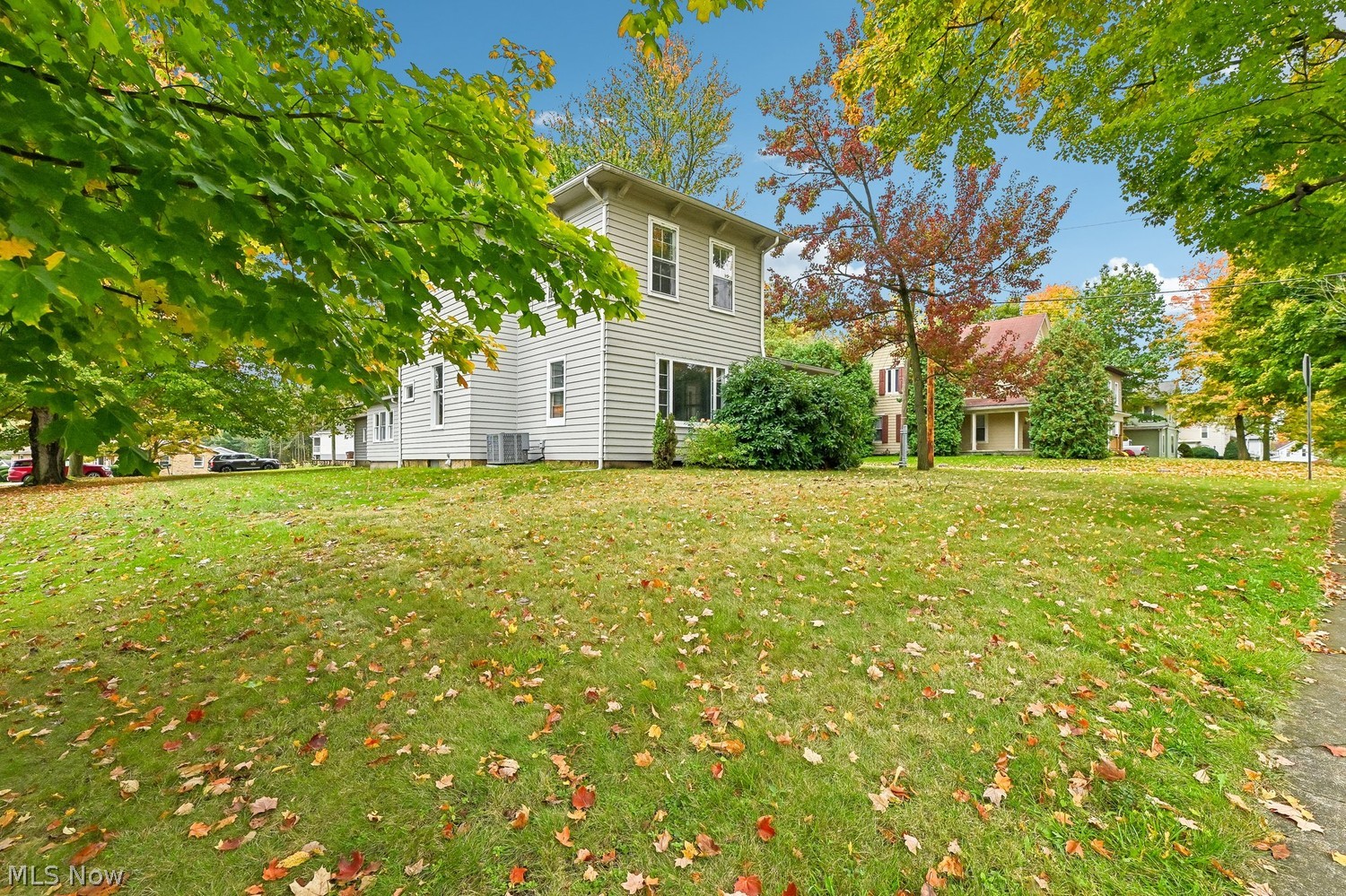 421 High Street Doylestown OH 44230