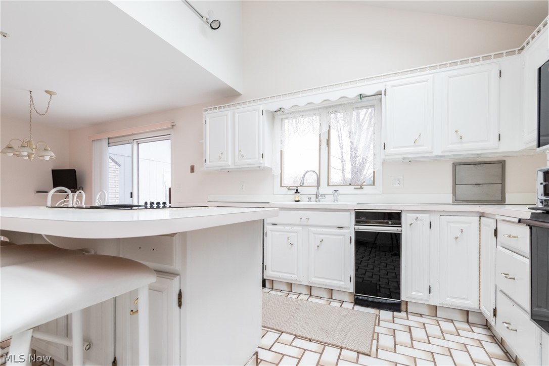 25235 Penshurst Drive Beachwood OH 44122