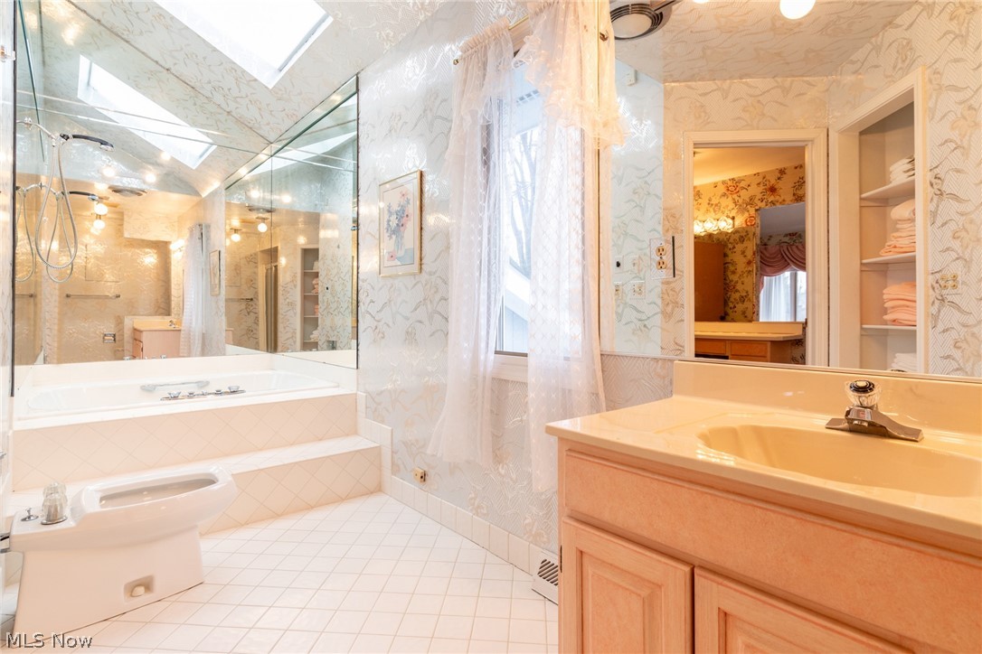 25235 Penshurst Drive Beachwood OH 44122