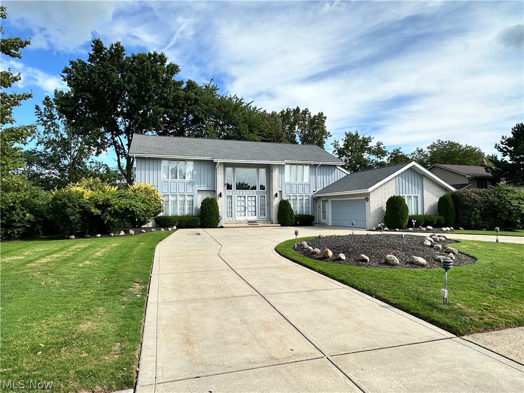 25235 Penshurst Drive Beachwood OH 44122