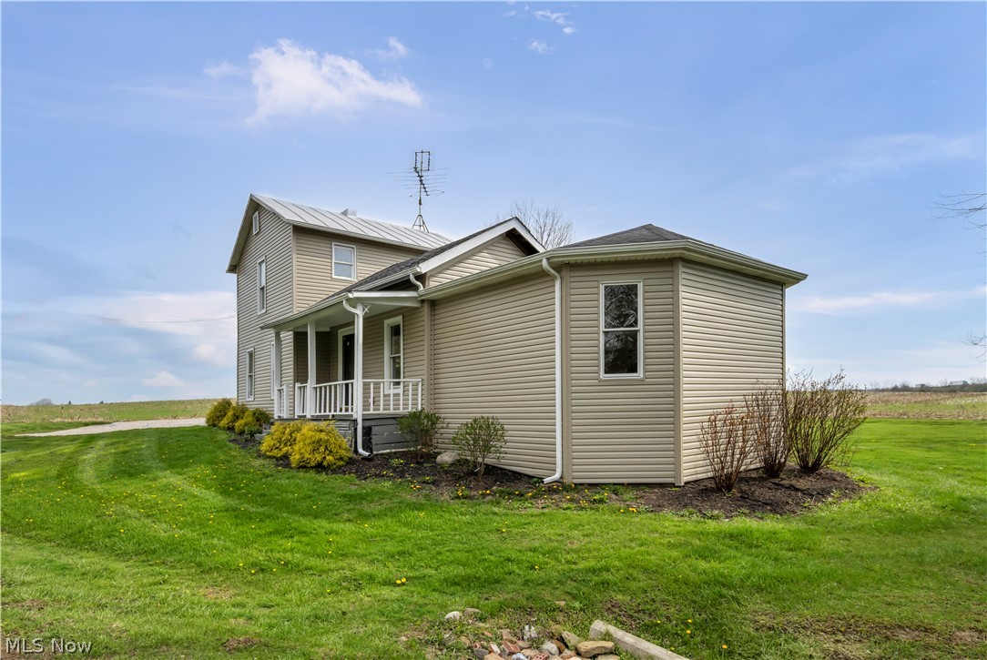 15593 Franchester Road Burbank OH 44214