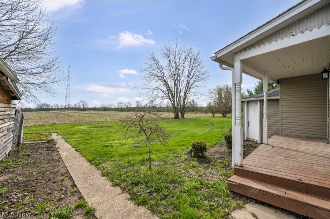 15593 Franchester Road Burbank OH 44214