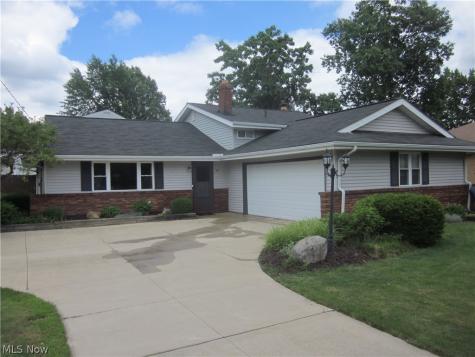 4039 Magnolia Drive Brunswick OH 44212