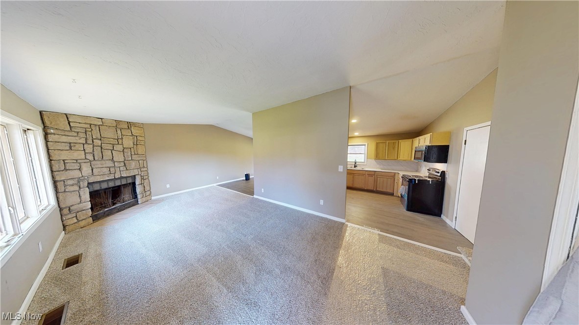 3273 S Jasmine Avenue Akron OH 44319