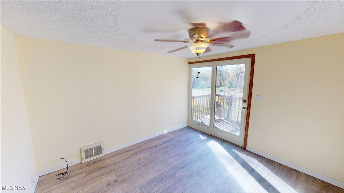 3273 S Jasmine Avenue Akron OH 44319