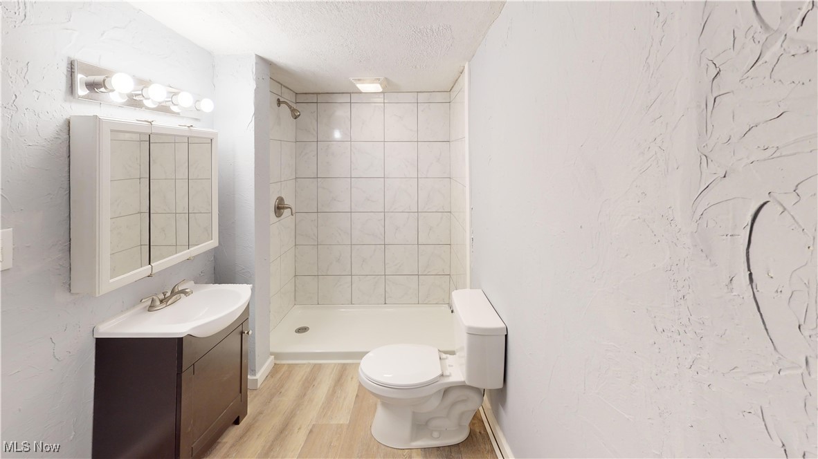 3273 S Jasmine Avenue Akron OH 44319