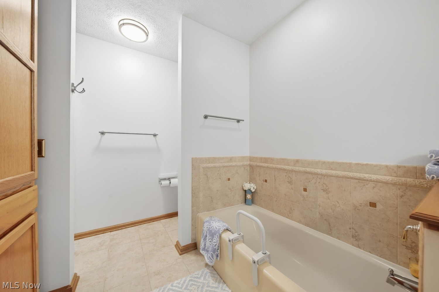 8265 Beatty Street NW Massillon OH 44646