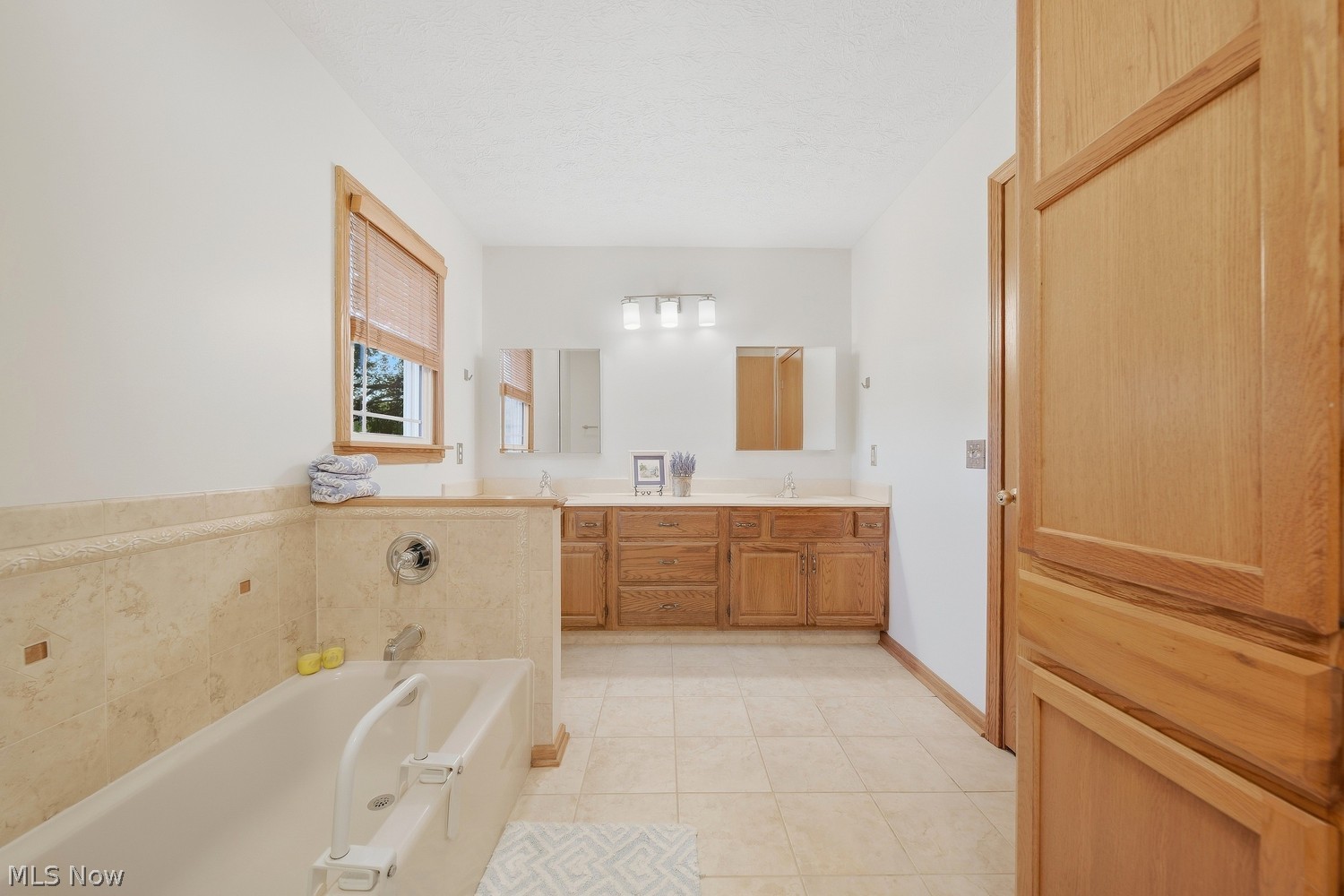 8265 Beatty Street NW Massillon OH 44646