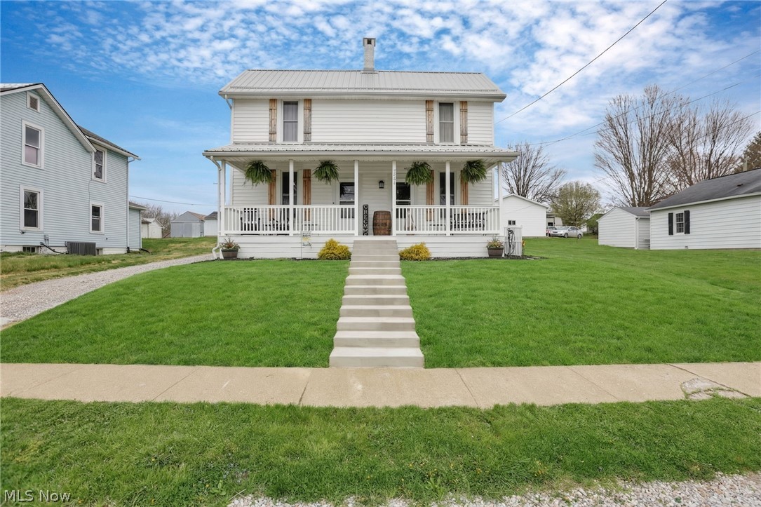 202 N Market Street Somerset OH 43783