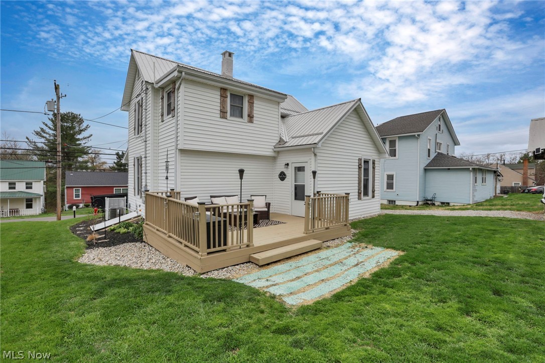 202 N Market Street Somerset OH 43783