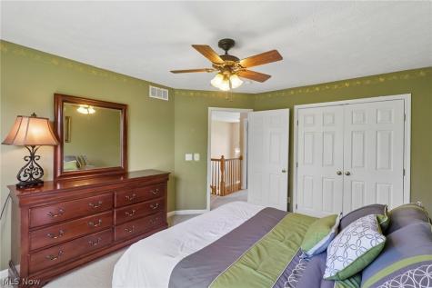 16264 Selby Circle Strongsville OH 44136