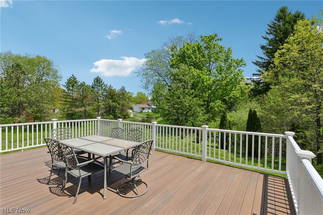 16264 Selby Circle Strongsville OH 44136