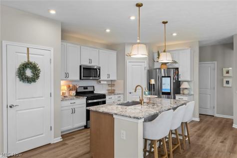 35074 Bald Eagle Lane Willoughby OH 44094