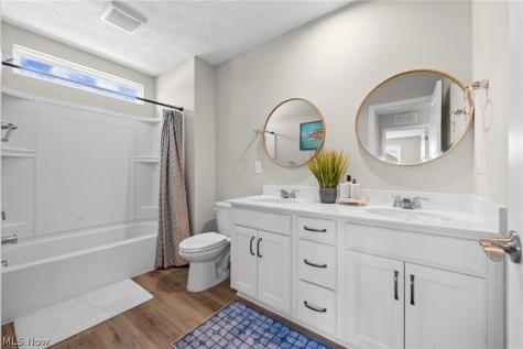 35074 Bald Eagle Lane Willoughby OH 44094