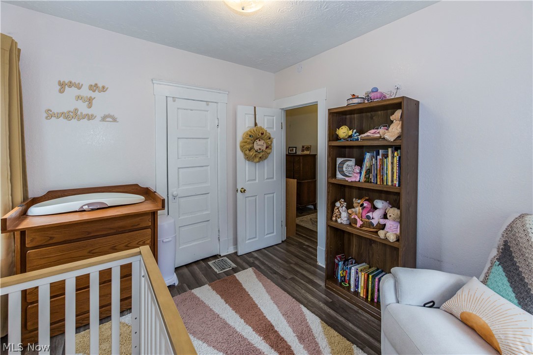 1465 Newman Avenue Lakewood OH 44107