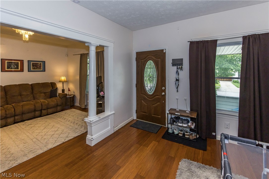 1465 Newman Avenue Lakewood OH 44107