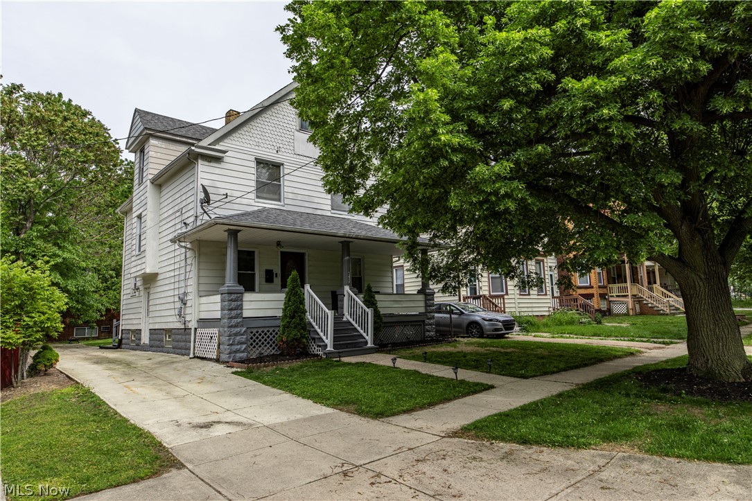 1465 Newman Avenue Lakewood OH 44107