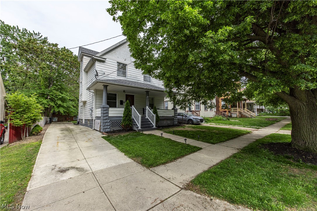 1465 Newman Avenue Lakewood OH 44107