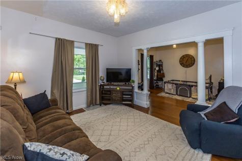 1465 Newman Avenue Lakewood OH 44107