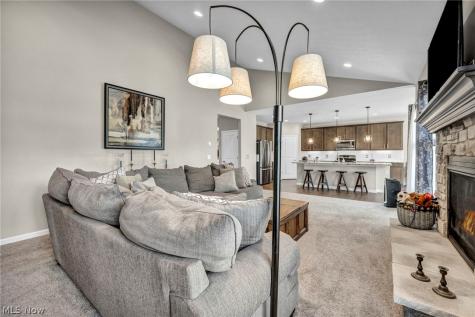 2488 Carlene Avenue SW Massillon OH 44647