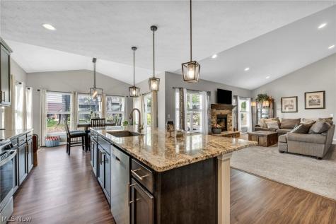 2488 Carlene Avenue SW Massillon OH 44647