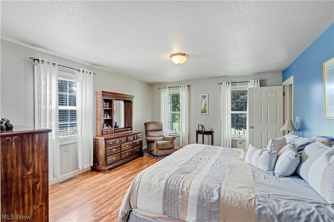 3810 Linda Way New Waterford OH 44445