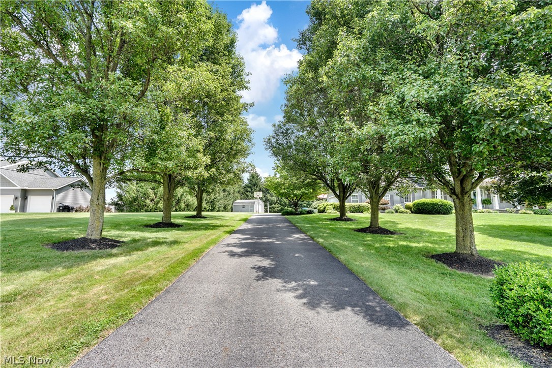 3810 Linda Way New Waterford OH 44445