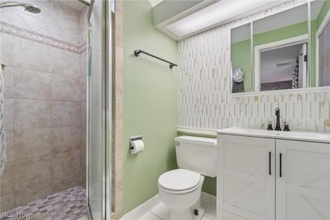 7033 Shaner Drive Walton Hills OH 44146