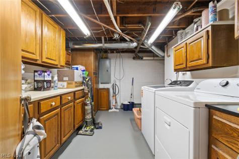 7033 Shaner Drive Walton Hills OH 44146