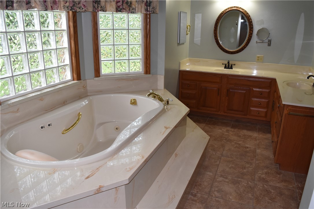 91100 Eckley Road Jewett OH 43986