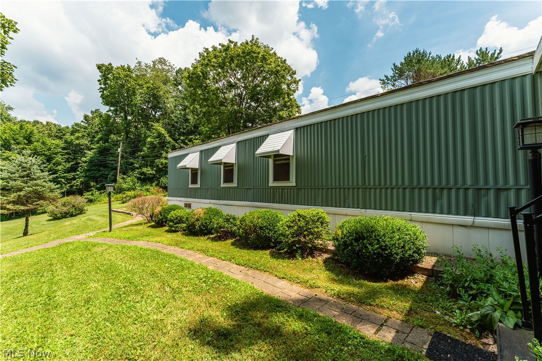 26551 Sr 93 Fresno OH 43824
