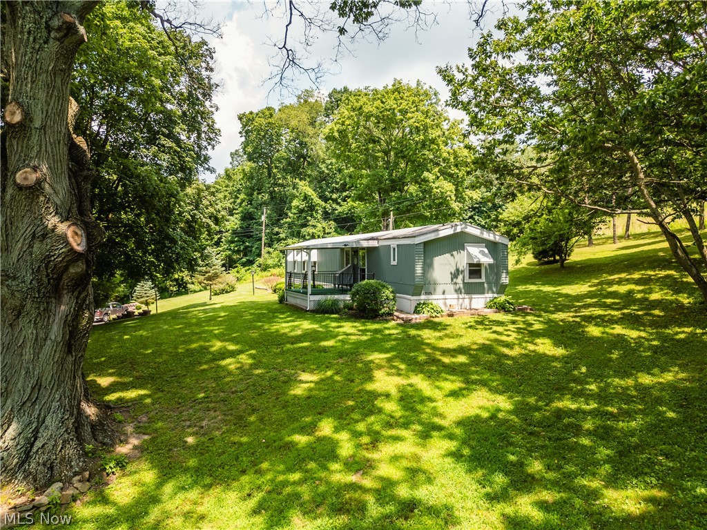 26551 Sr 93 Fresno OH 43824