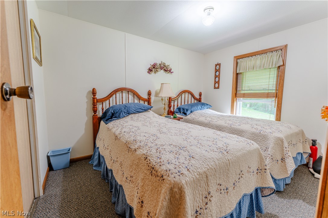 26551 Sr 93 Fresno OH 43824
