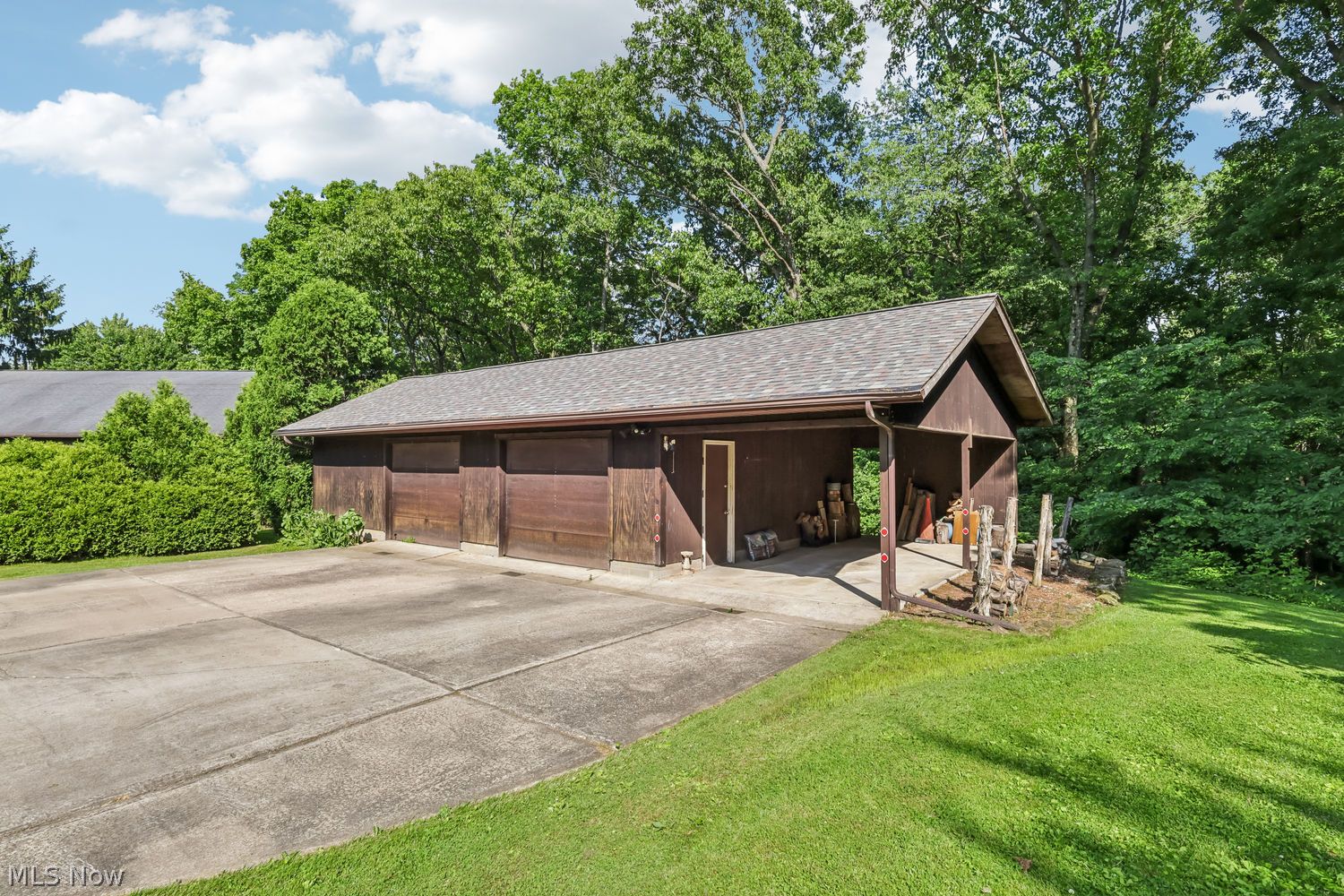 3537 Niles Carver Road Mineral Ridge OH 44440