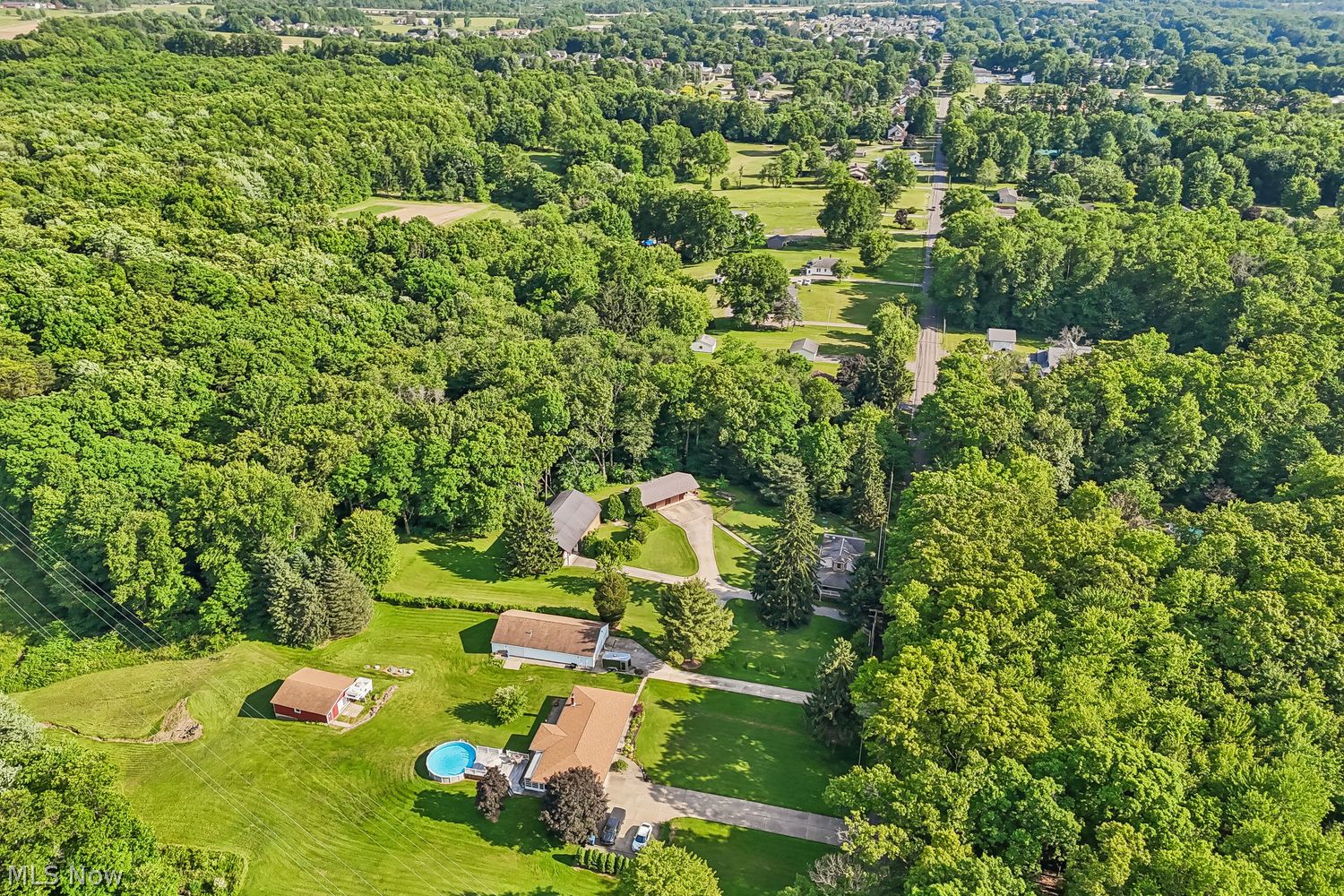 3537 Niles Carver Road Mineral Ridge OH 44440