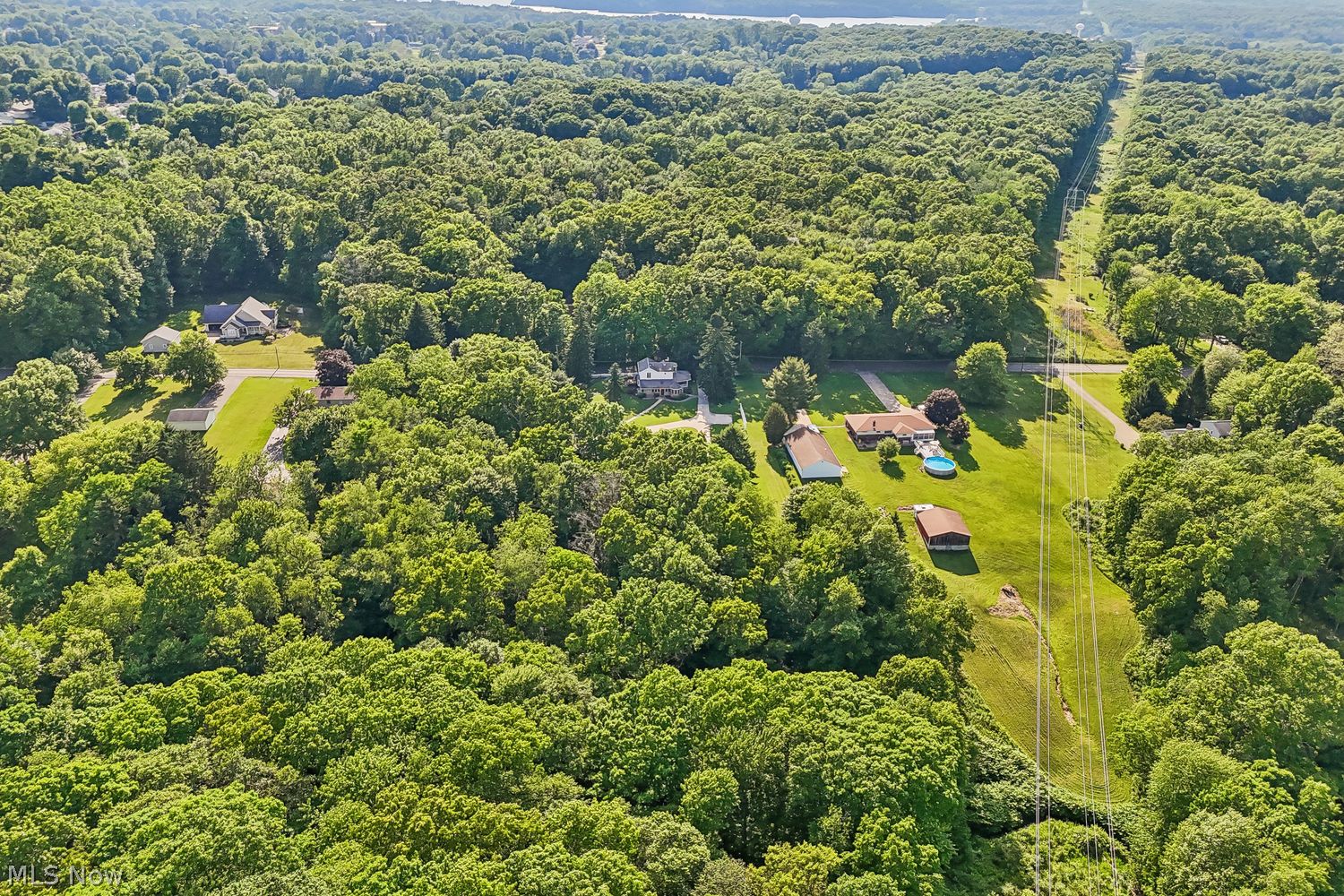 3537 Niles Carver Road Mineral Ridge OH 44440