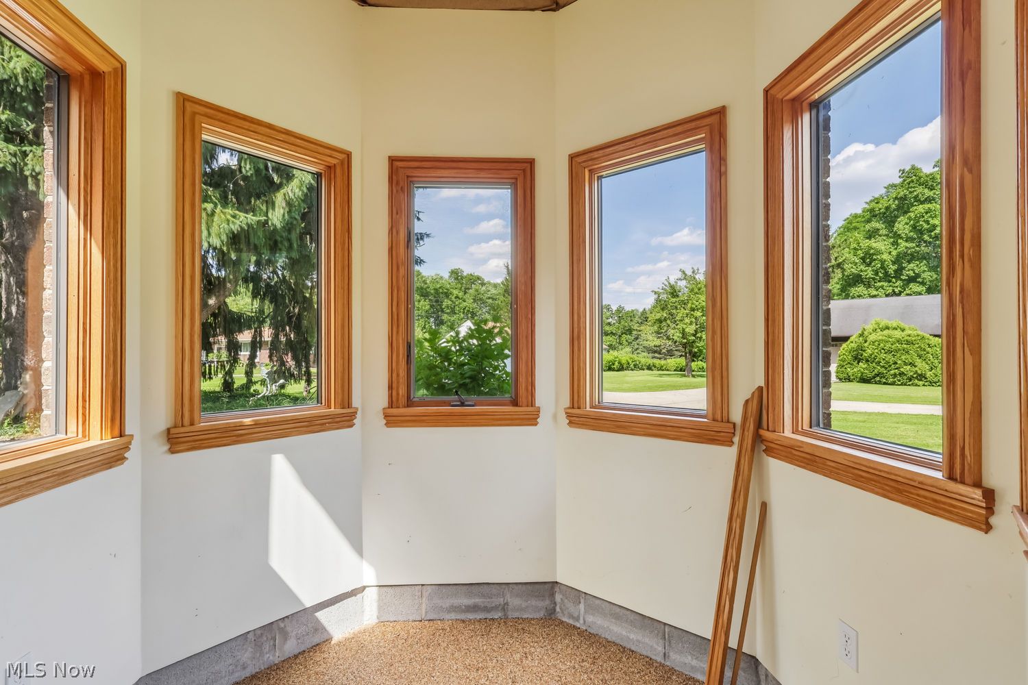 3537 Niles Carver Road Mineral Ridge OH 44440