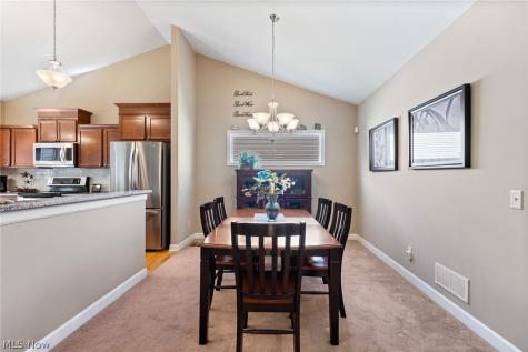 6529 Harness Circle NE Canton OH 44721